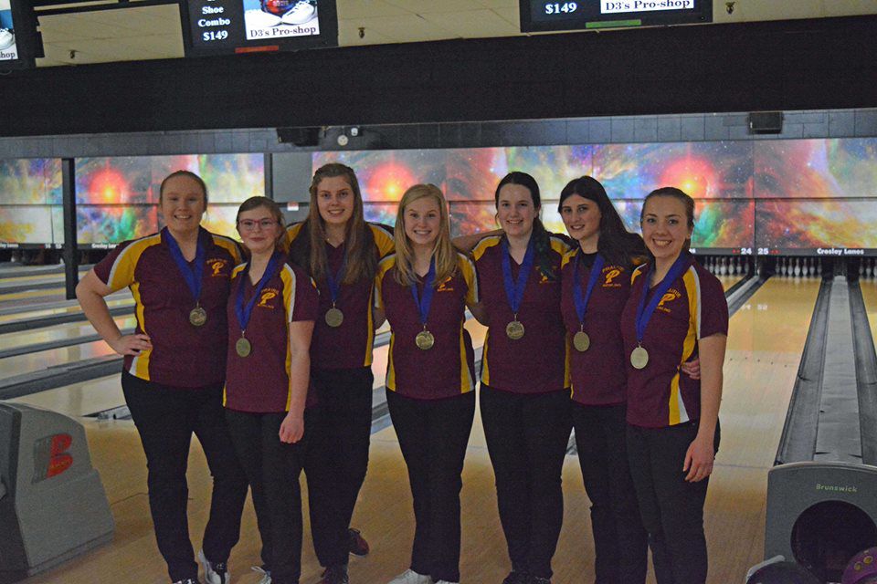 Prairie wins district bowling title